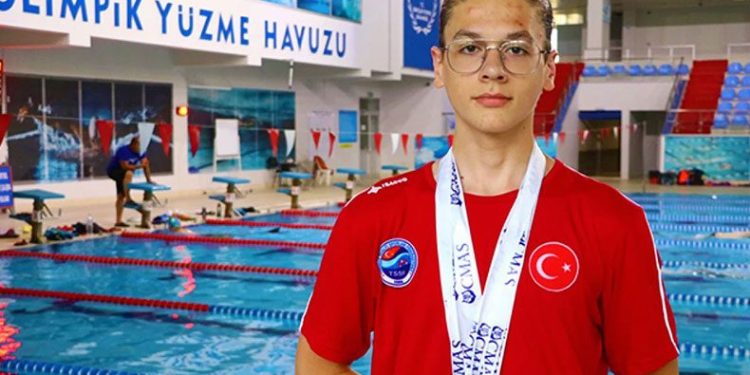 Dünya Şampiyonu yeni başarılarına hazırlanıyor