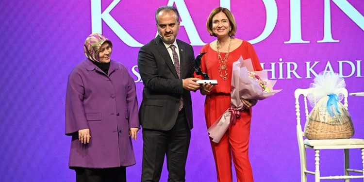 Bursa’da kadınlara özel mobil uygulama