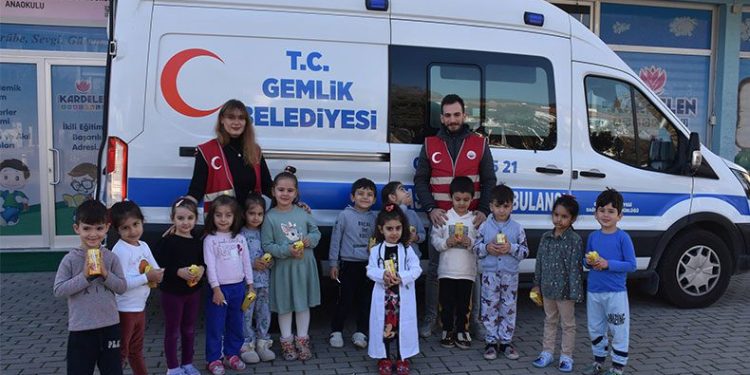 Anaokulu öğrencilerine sağlık hizmetleri eğitimi