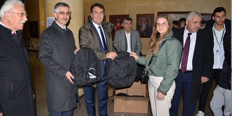 Osmanlı Mektebine Osmangazi Hizmeti