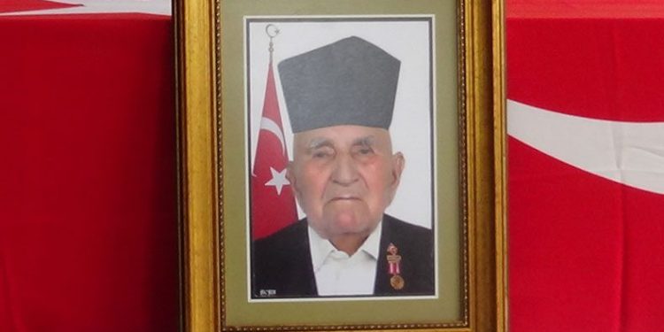 Kore gazisi son yolculuğuna uğurlandı