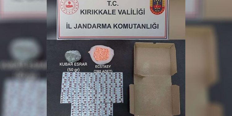 Pizza kutusunda uyuşturucu sevkiyatı