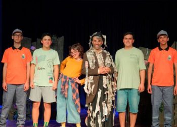 Çocuk tiyatro gösterileri başladı