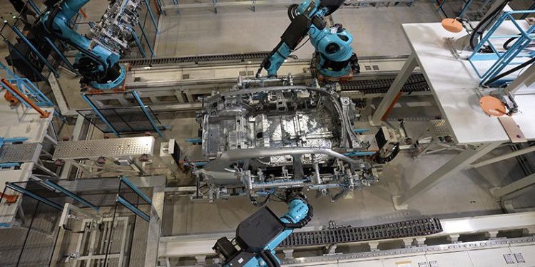 Togg rekabetçi bir fiyatla pazarda olacak