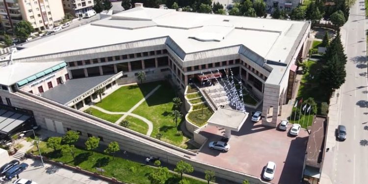 Yıldırım’ın ikinci uyumayan kütüphanesi açıldı