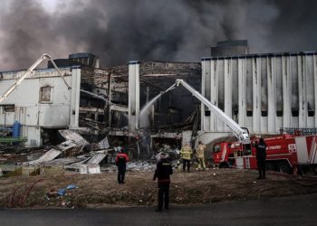 Bursa’daki fabrika yangını 11 saat sonra kontrol altında