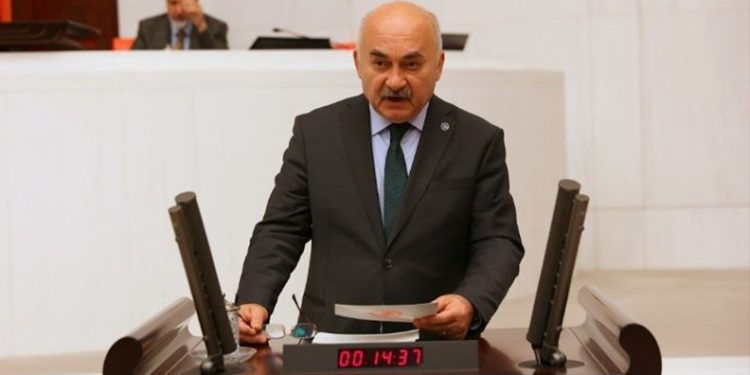 Bursa Milletvekili Vahapoğlu’ndan Karagöz-Hacivat çağrısı