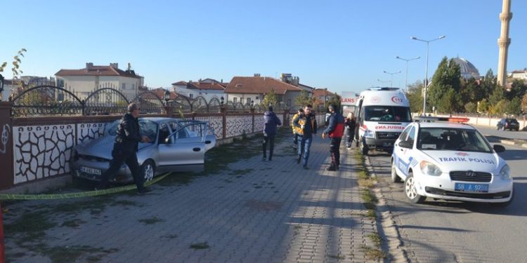 Okul yolunda kahreden kaza