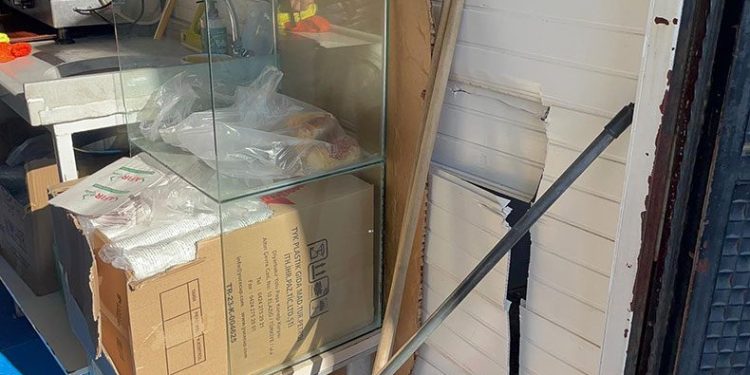 İş yerindeki paralarla kayıplara karıştı