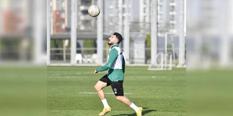 Bursaspor’da Somaspor maçının taktiği yapıldı