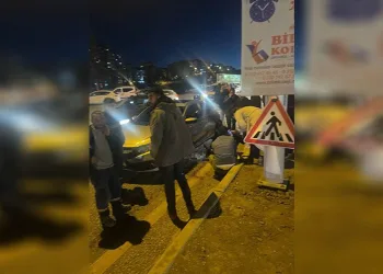 Otomobilin çarptığı genç kız hayatını kaybetti