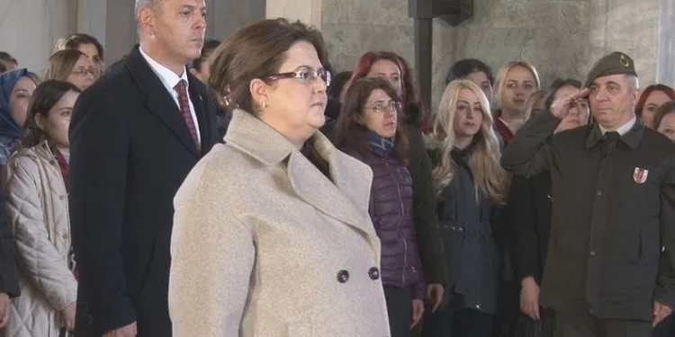 “Türk kadını, hak ederek kavuşmuştur”