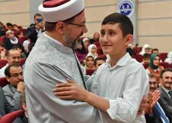 Başkan Erbaş: “İnsani bir sorumluluktur”