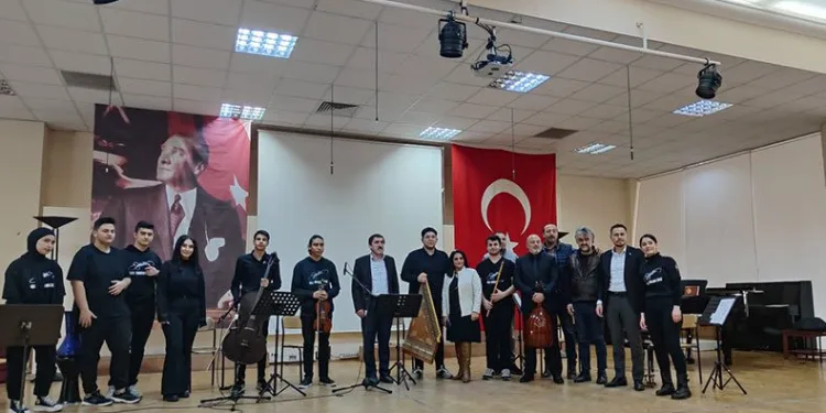 Zeki Müren eserleriyle anıldı