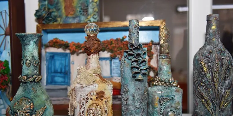 Atık malzemeler sanat eserine dönüşüyor