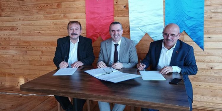 Büyükorhan ve Harmancık Yerel Eylem Grubu Derneği’ne hibe hakkı