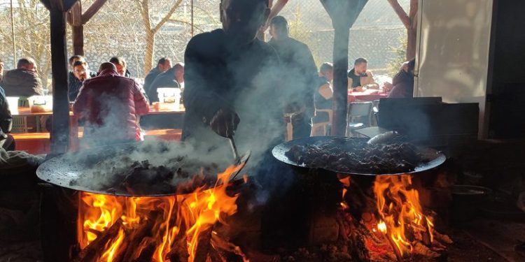 Bursa’da bu lezzet için şehir dışından geliyorlar