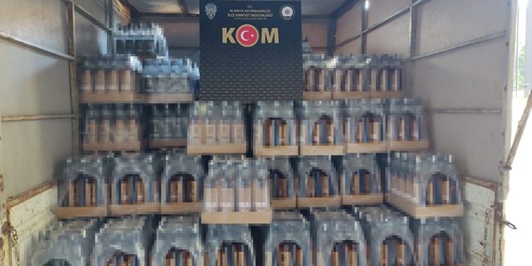 Sahte içki ve tütün operasyonu