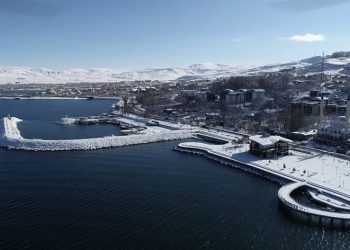 Kar yağışı kartpostallık görüntüler oluşturdu