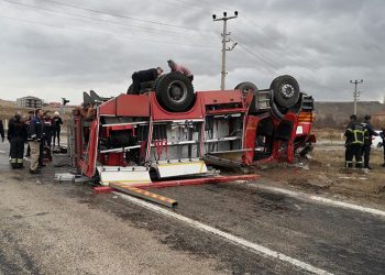 Yardıma giden itfaiyeciler ölümden döndü