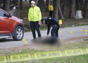 Cinayet anı güvenlik kameralarına yansıdı