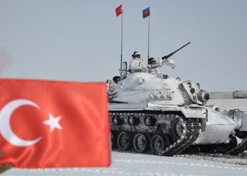 Kars’ta tatbikatta hedefler 12’den vuruldu