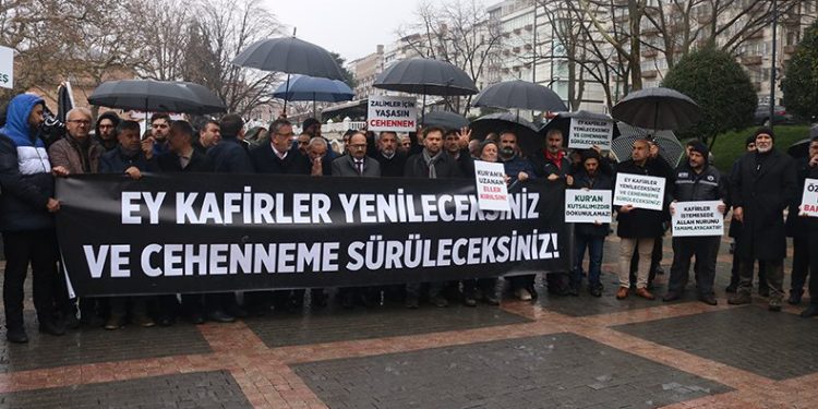 Kur’an-ı Kerim saldırılarına Bursa’dan tepki
