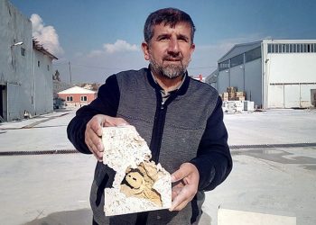 Travertenin içinden hayvan fosilleri çıktı