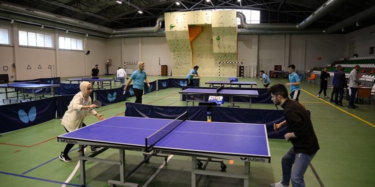 Masa Tenisi Turvunası şampiyonları