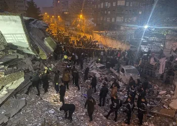 Kahramanmaraş’ta 7,7 büyüklüğünde deprem