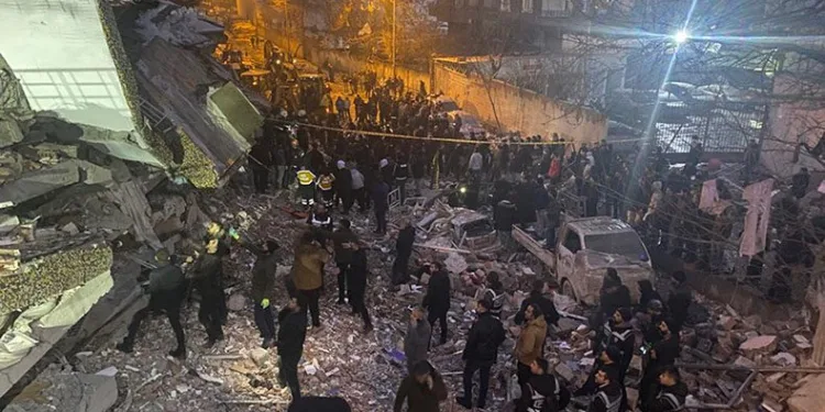 Kahramanmaraş’ta 7,7 büyüklüğünde deprem