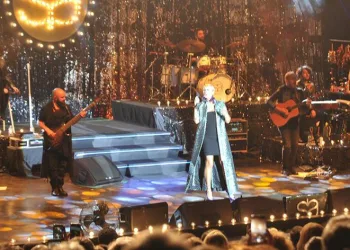 Sıla’dan Bursa’da keyifli konser