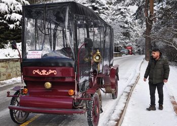 Abant’ın tadını elektrikli faytonla çıkardılar