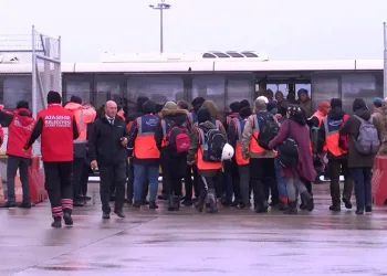 Arama kurtarma ekibi deprem bölgesine gitti