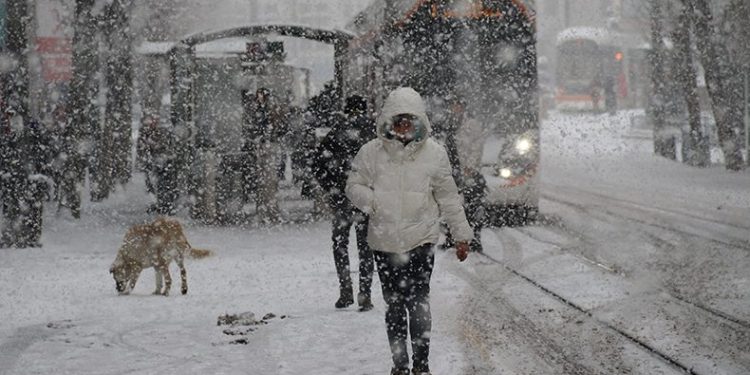 Eskişehir’in kar hasreti son buldu