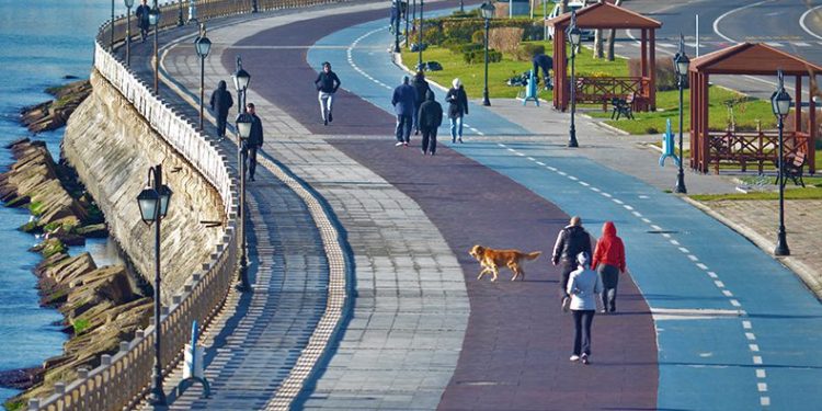 Doğuda kış, batıda yaz havası