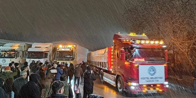 Kestel Belediyesi’nden deprem bölgesine yardım seferberliği