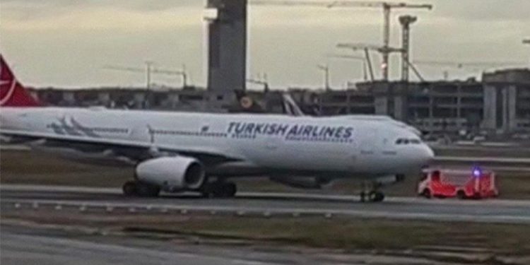 THY’nin Kayseri uçağı büyük tehlike atlattı