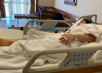 Dükkanları büyütmek için kolonları kesmişler