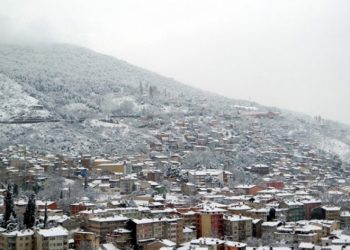 Bursa’da kar yağışı etkili oldu