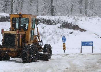 Karayolda kazalar peş peşe geldi