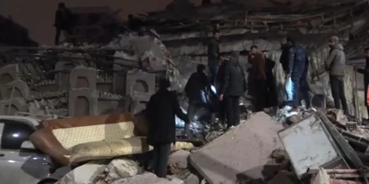 Malatya’da 140’ın üzerinde bina çöktü!