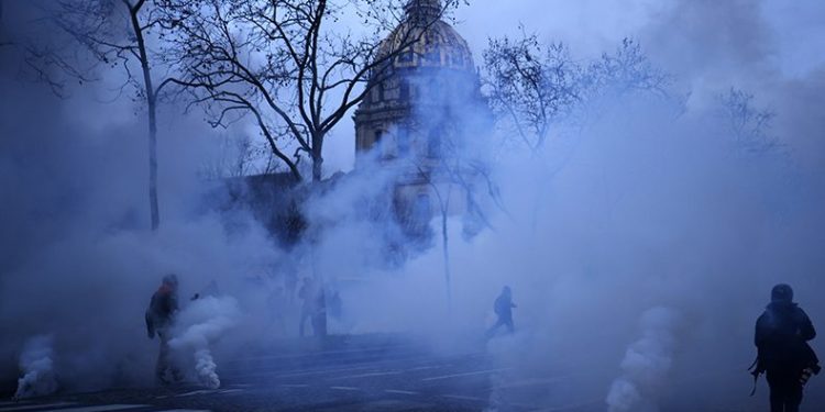 Fransa’da emeklilik reformu protestoları