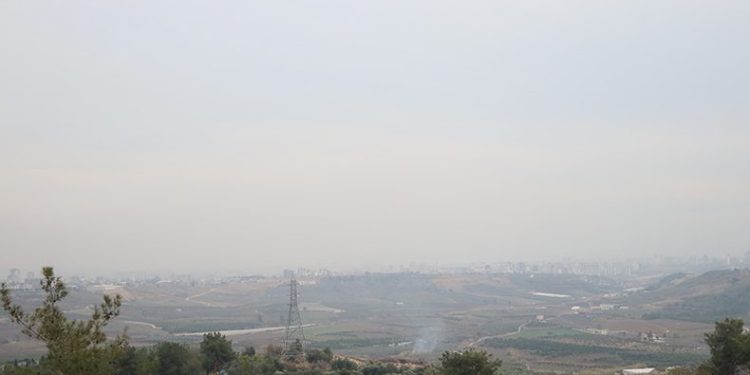 Mersinliler neredeyse her gün kirli hava soluyor