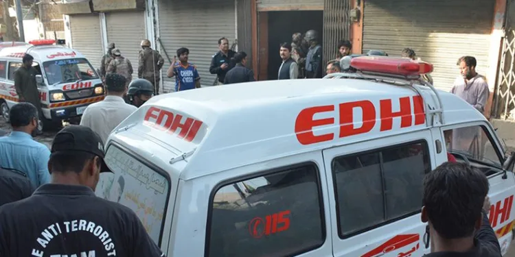 Pakistan’da bombalı saldırı