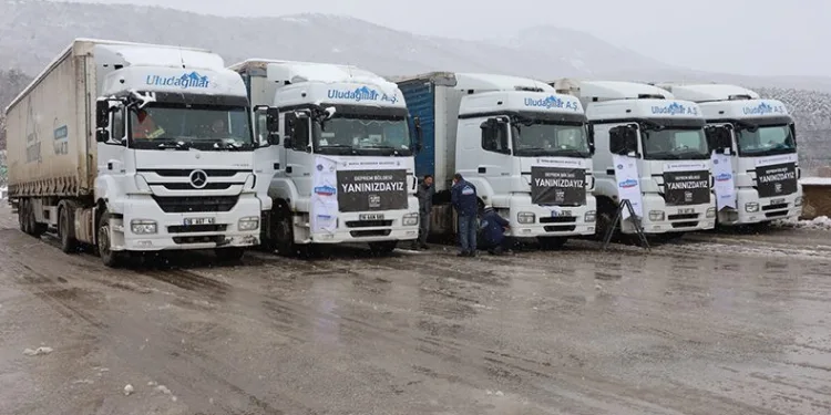 Bursa’dan Gaziantep’e erzak yardımı