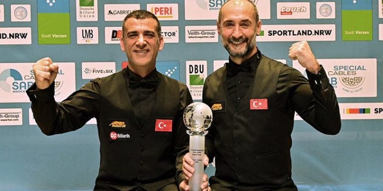 Milli bilardocular dünya şampiyonu