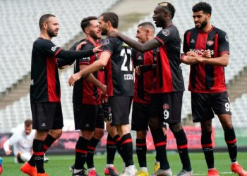 Fatih Karagümrük, Fenerbahçe karşısında seriye devam etmek istiyor