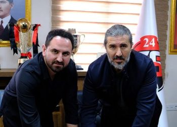 Bursaspor’un rakibi hoca değişikliğine gitti