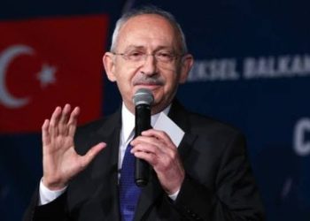 Kılıçdaroğlu’nun konvoyuna saldırı